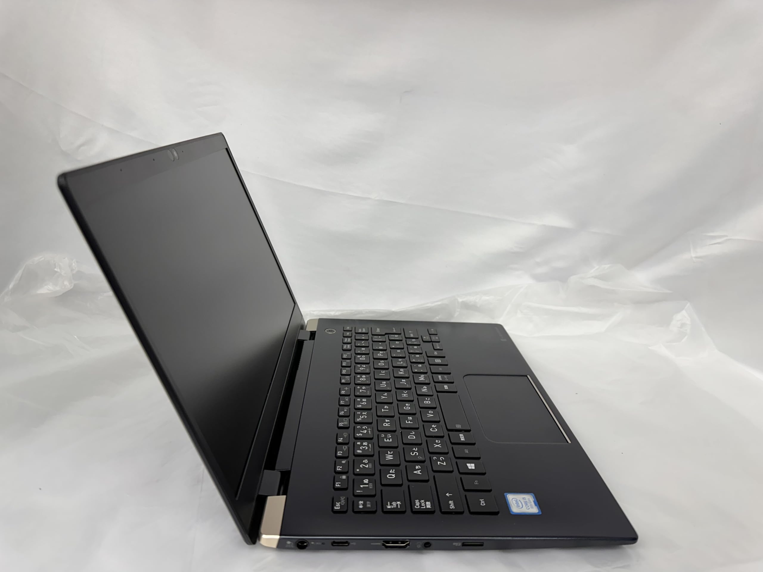 Dynabook G83⁄DN Core Toshiba i5 G83 RAM 8GB 256GB & 7th Gen